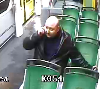 Zaatakował w bimbie Foto: Zaatakował w bimbie Foto: