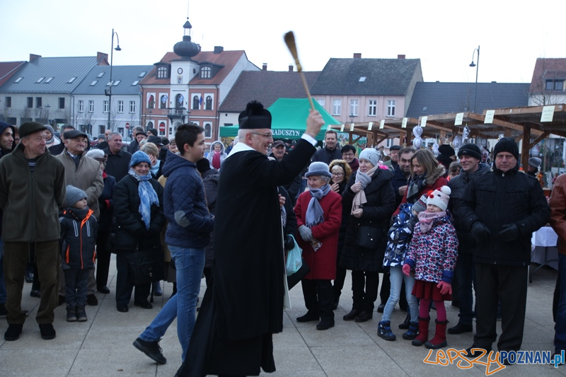 Plac Powstańców Wielkopolskich w Murowanej Goślinie został uroczyście otwarty po gruntowym remoncie Foto: Plac Powstańców Wielkopolskich w Murowanej Goślinie został uroczyście otwarty po gruntowym remoncie Foto: