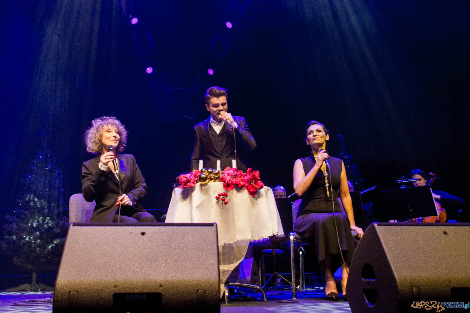 Gwiazdo Świeć, koledo leć Foto: lepszyPOZNAN.pl / Ewelina Jaskowiak Gwiazdo Świeć, koledo leć Foto: lepszyPOZNAN.pl / Ewelina Jaskowiak