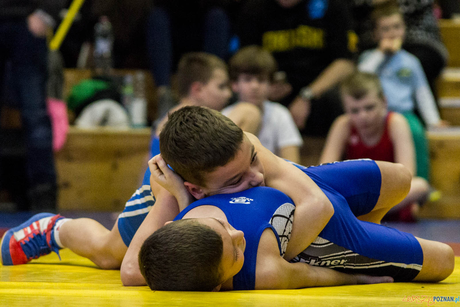 Zapasy z Gwiazdorem Foto: lepszyPOZNAN.pl / Ewelina Jaskowiak Zapasy z Gwiazdorem Foto: lepszyPOZNAN.pl / Ewelina Jaskowiak