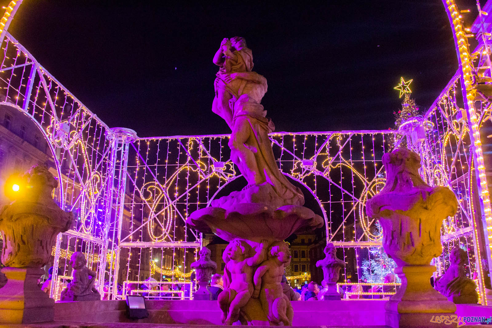 Rozświetlenie choinki miejskiej Foto: lepszyPOZNAN.pl / Ewelina Jaskowiak Rozświetlenie choinki miejskiej Foto: lepszyPOZNAN.pl / Ewelina Jaskowiak