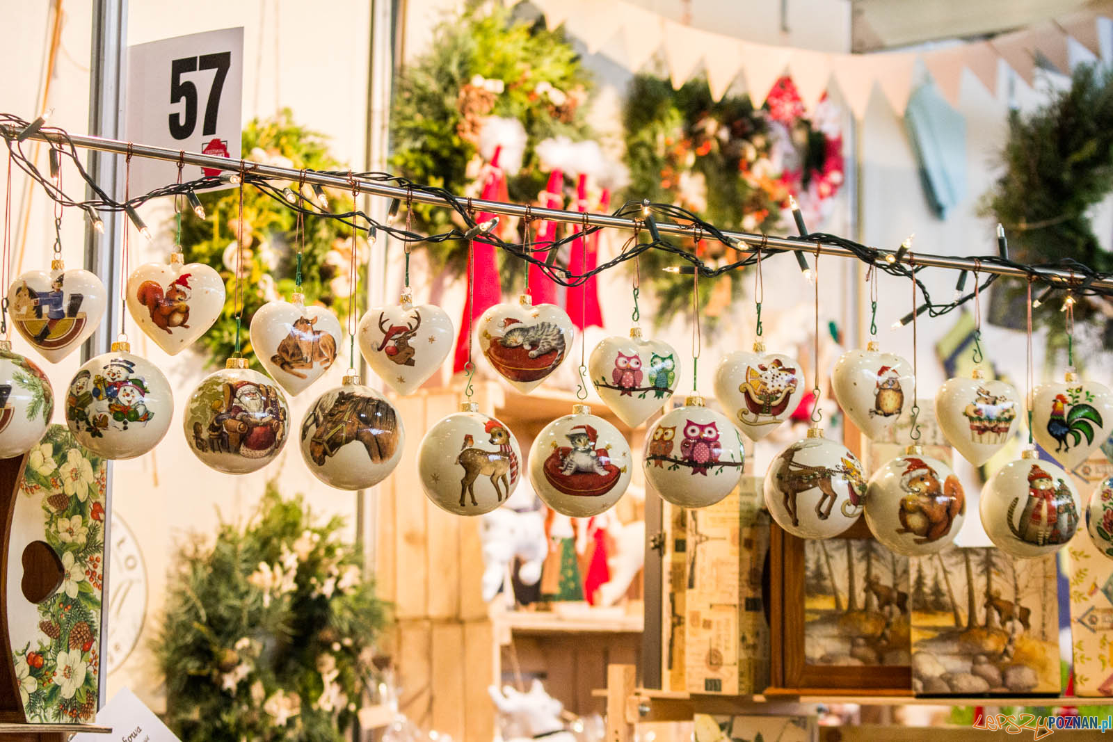 Festiwal Sztuki i Przedmiotów Artystycznych - 2017 Foto: lepszyPOZNAN.pl / Ewelina Jaskowiak Festiwal Sztuki i Przedmiotów Artystycznych - 2017 Foto: lepszyPOZNAN.pl / Ewelina Jaskowiak