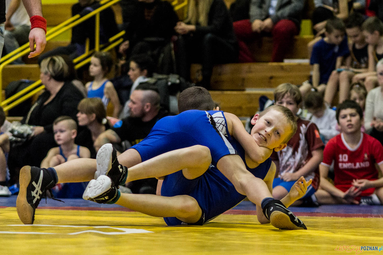 Zapasy z Gwiazdorem Foto: lepszyPOZNAN.pl / Ewelina Jaskowiak Zapasy z Gwiazdorem Foto: lepszyPOZNAN.pl / Ewelina Jaskowiak