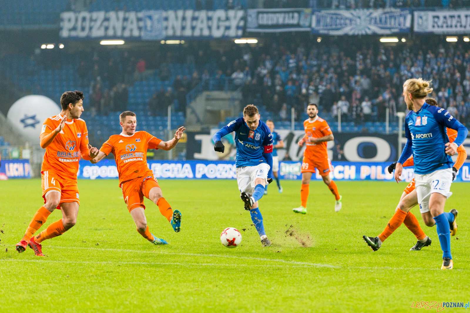 Lech Poznań - Bruk-Bet Termalica Nieciecza Foto: lepszyPOZNAN.pl/Piotr Rychter Lech Poznań - Bruk-Bet Termalica Nieciecza Foto: lepszyPOZNAN.pl/Piotr Rychter