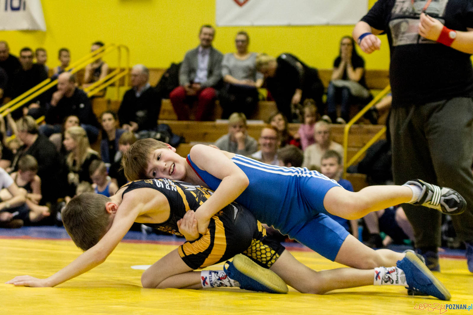 Zapasy z Gwiazdorem Foto: lepszyPOZNAN.pl / Ewelina Jaskowiak Zapasy z Gwiazdorem Foto: lepszyPOZNAN.pl / Ewelina Jaskowiak