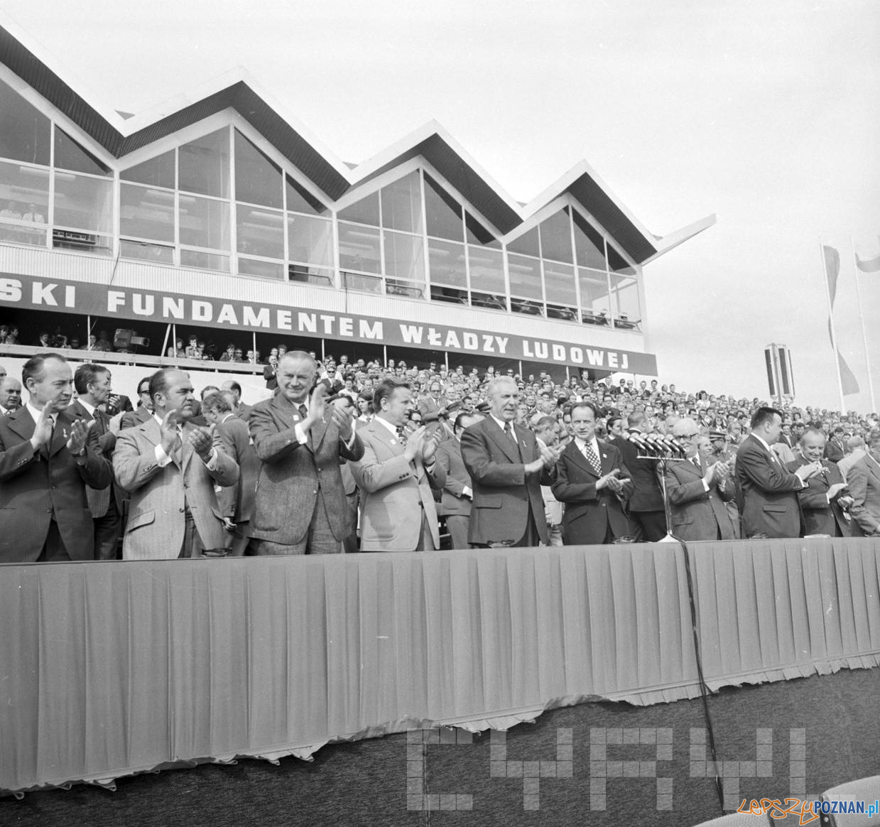 Centralne Dożynki Edward Gierek - 8.09.1974 Foto: Centralne Dożynki Edward Gierek - 8.09.1974 Foto: