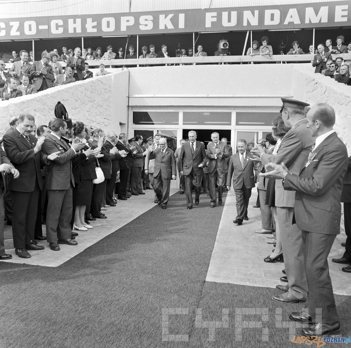 Centralne Dożynki Edward Gierek - 8.09.1974 Foto: Stanisław Wiktor / Cyryl Centralne Dożynki Edward Gierek - 8.09.1974 Foto: Stanisław Wiktor / Cyryl