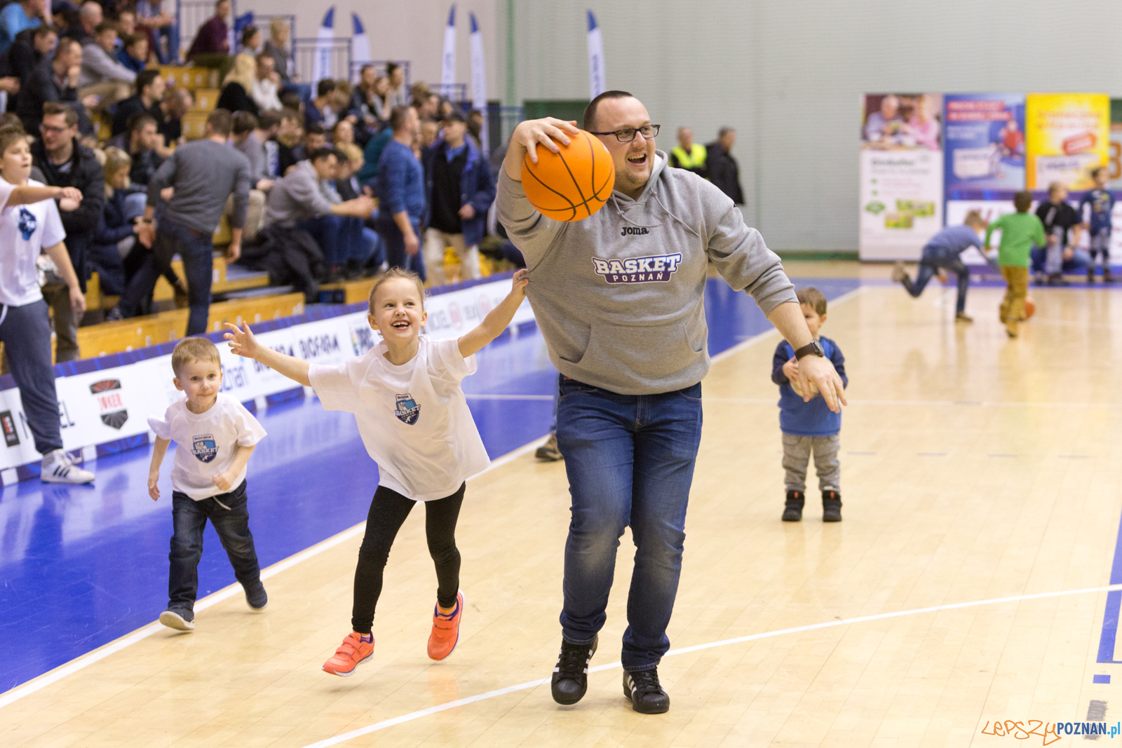 Biofarm Basket Poznań - Energa Kotwica Kołobrzeg Foto: lepszyPOZNAN.pl/Piotr Rychter Biofarm Basket Poznań - Energa Kotwica Kołobrzeg Foto: lepszyPOZNAN.pl/Piotr Rychter