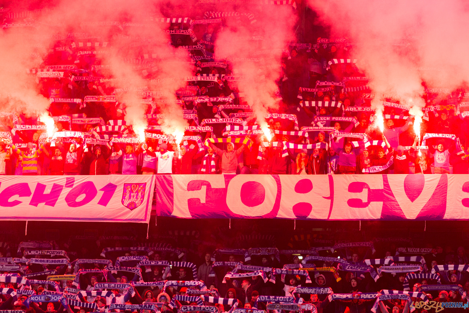 Lech Poznań - Pogoń Szczecin ( najlepsi kibice na świecie ) Foto: lepszyPOZNAN.pl/Piotr Rychter Lech Poznań - Pogoń Szczecin ( najlepsi kibice na świecie ) Foto: lepszyPOZNAN.pl/Piotr Rychter