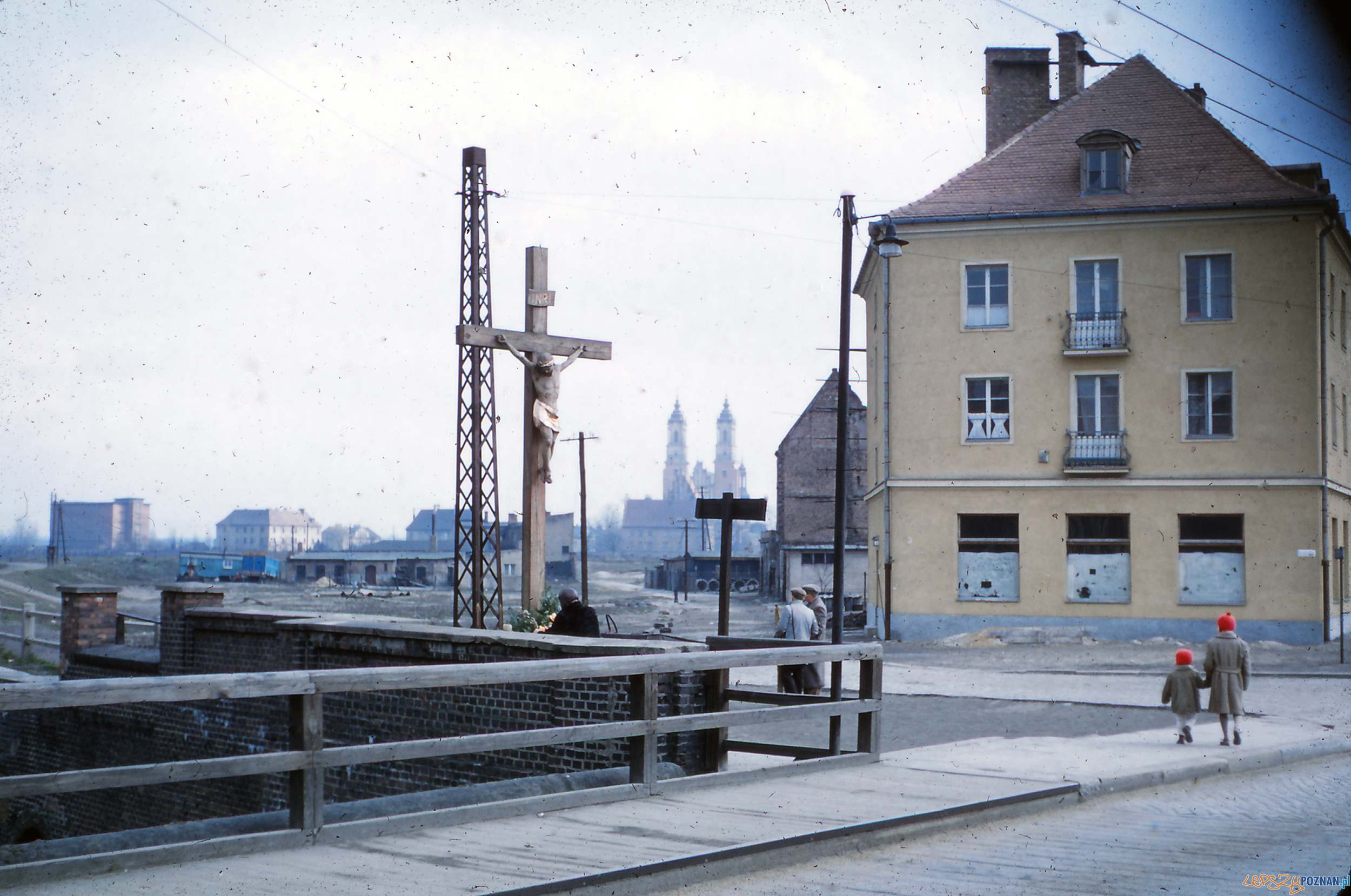 Chwaliszewo - koniec lat 50-tych Foto: Mogens Tørsleff, kolekcja Gorma Rudschinata / Flickr / CC Chwaliszewo - koniec lat 50-tych Foto: Mogens Tørsleff, kolekcja Gorma Rudschinata / Flickr / CC