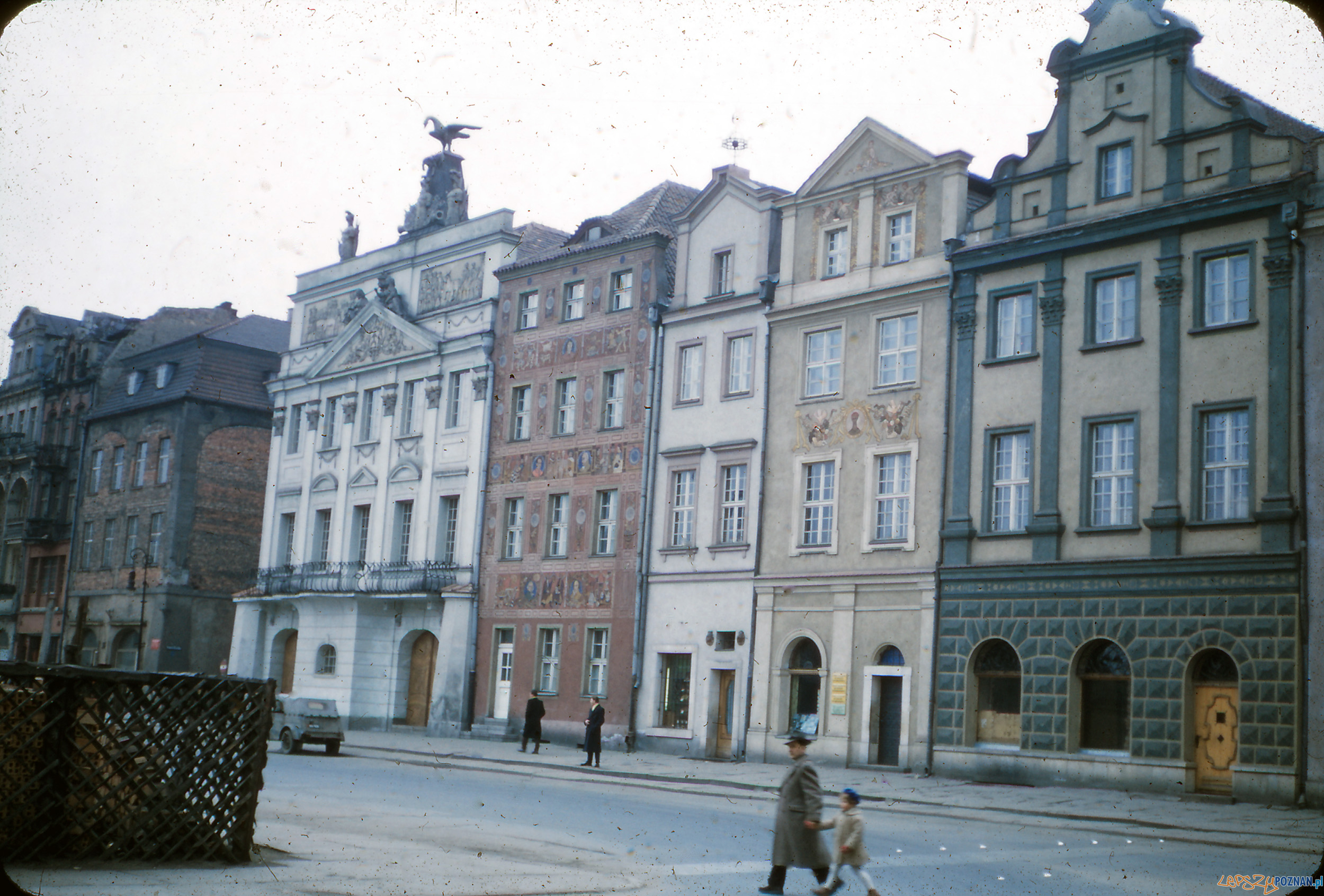 Stary Rynek - koniec lat 50-tych Foto: Mogens Tørsleff, kolekcja Gorma Rudschinata / Flickr / CC Stary Rynek - koniec lat 50-tych Foto: Mogens Tørsleff, kolekcja Gorma Rudschinata / Flickr / CC