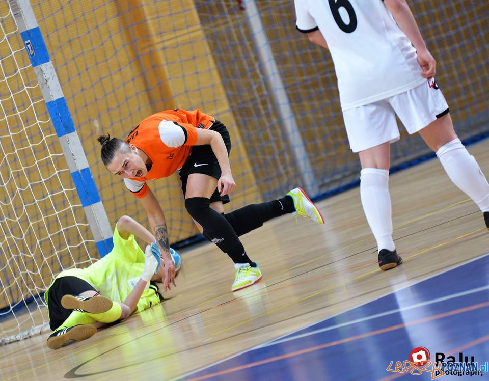 Futsal kobiet - AZS UAM Poznań - LKS Rolnik B. Głogówek Foto: RaJu Photography / materiały prasowe Futsal kobiet - AZS UAM Poznań - LKS Rolnik B. Głogówek Foto: RaJu Photography / materiały prasowe