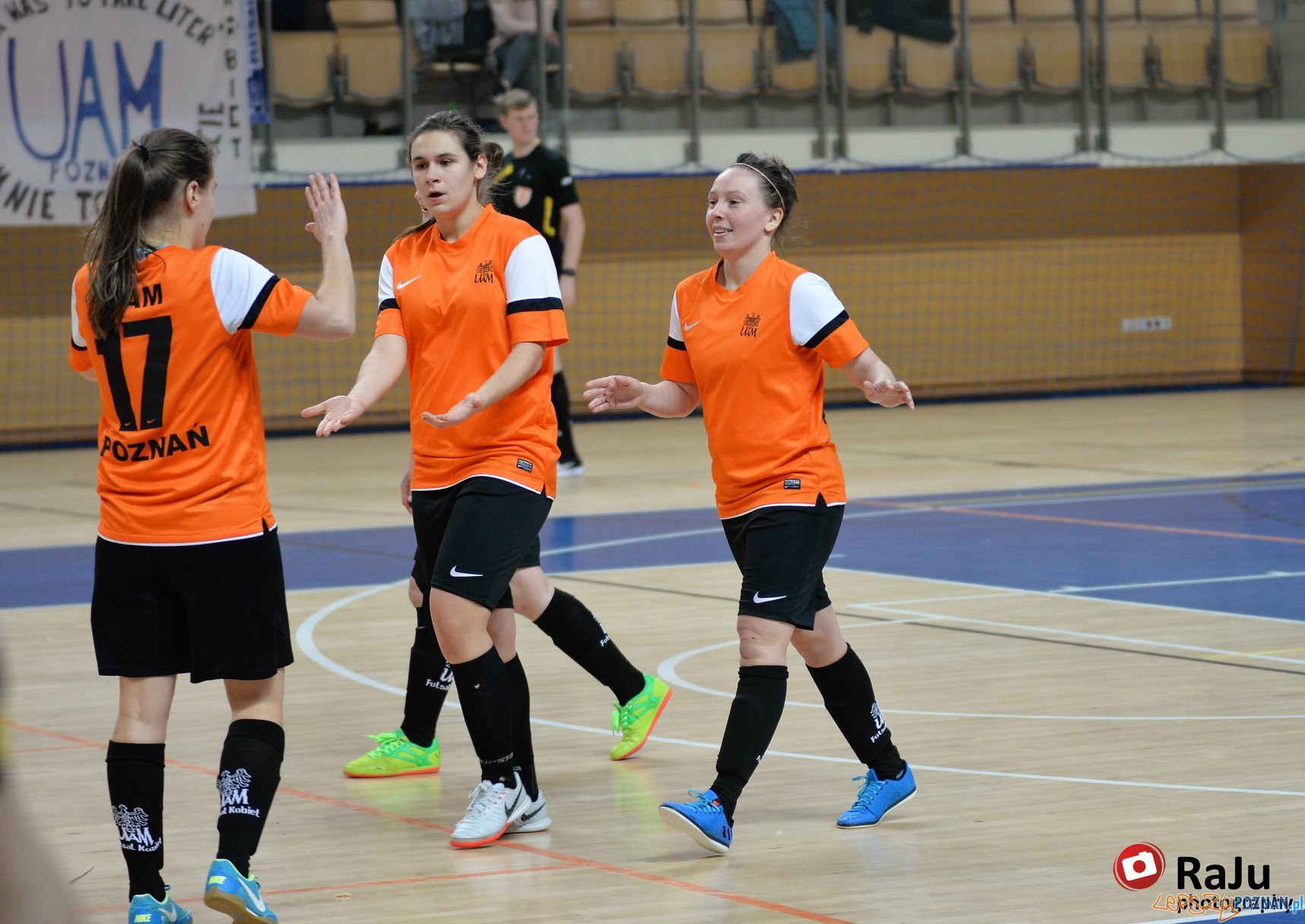 Futsal kobiet - AZS UAM Poznań - LKS Rolnik B. Głogówek Foto: RaJu Photography / materiały prasowe Futsal kobiet - AZS UAM Poznań - LKS Rolnik B. Głogówek Foto: RaJu Photography / materiały prasowe