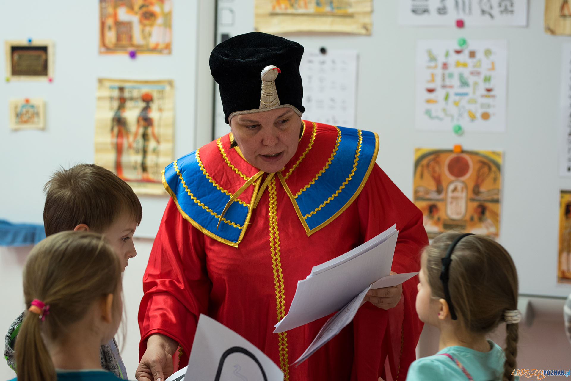 Szkolna noc naukowców Foto: MONIKA CZERWINSKA Szkolna noc naukowców Foto: MONIKA CZERWINSKA