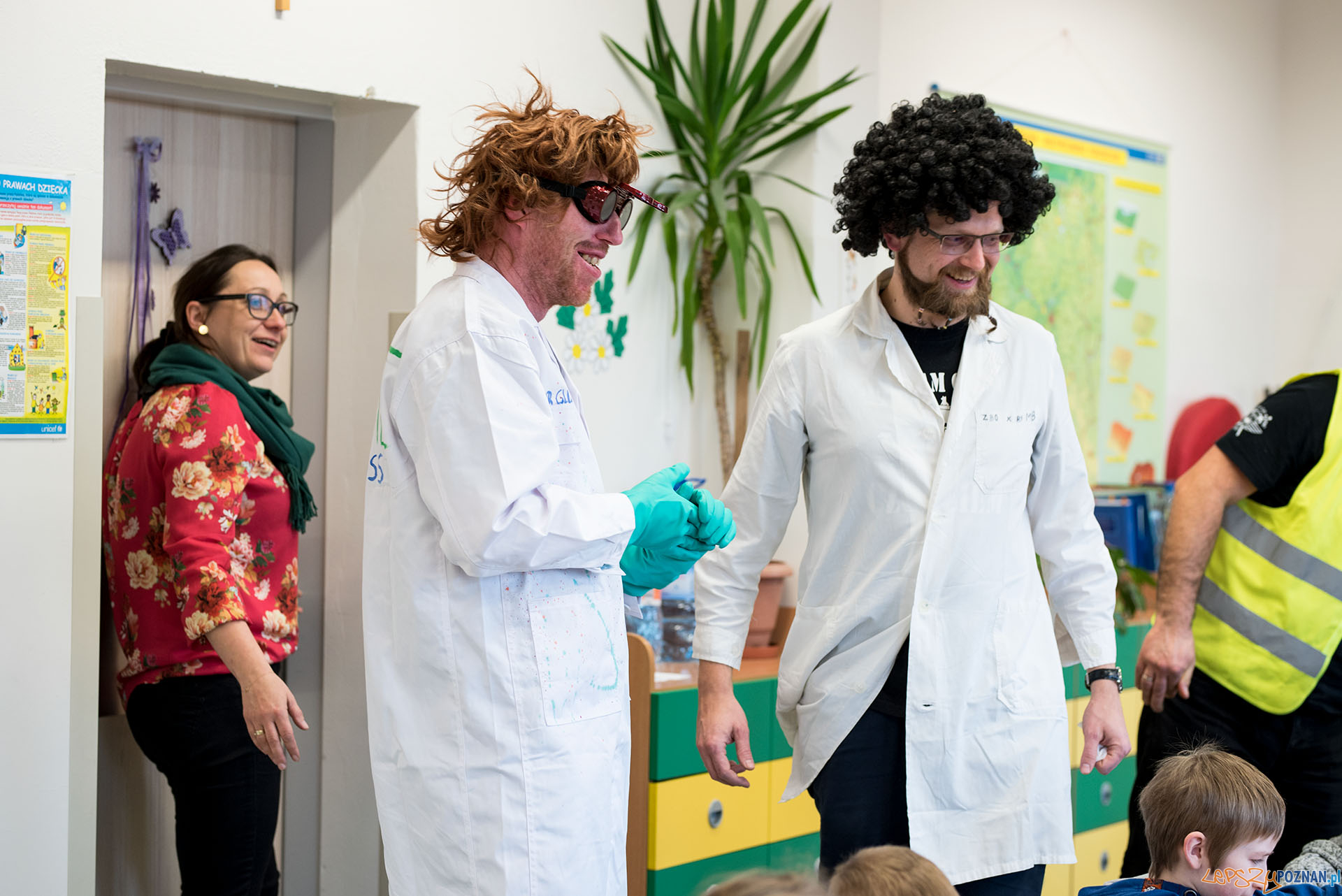 Szkolna noc naukowców Foto: MONIKA CZERWINSKA Szkolna noc naukowców Foto: MONIKA CZERWINSKA