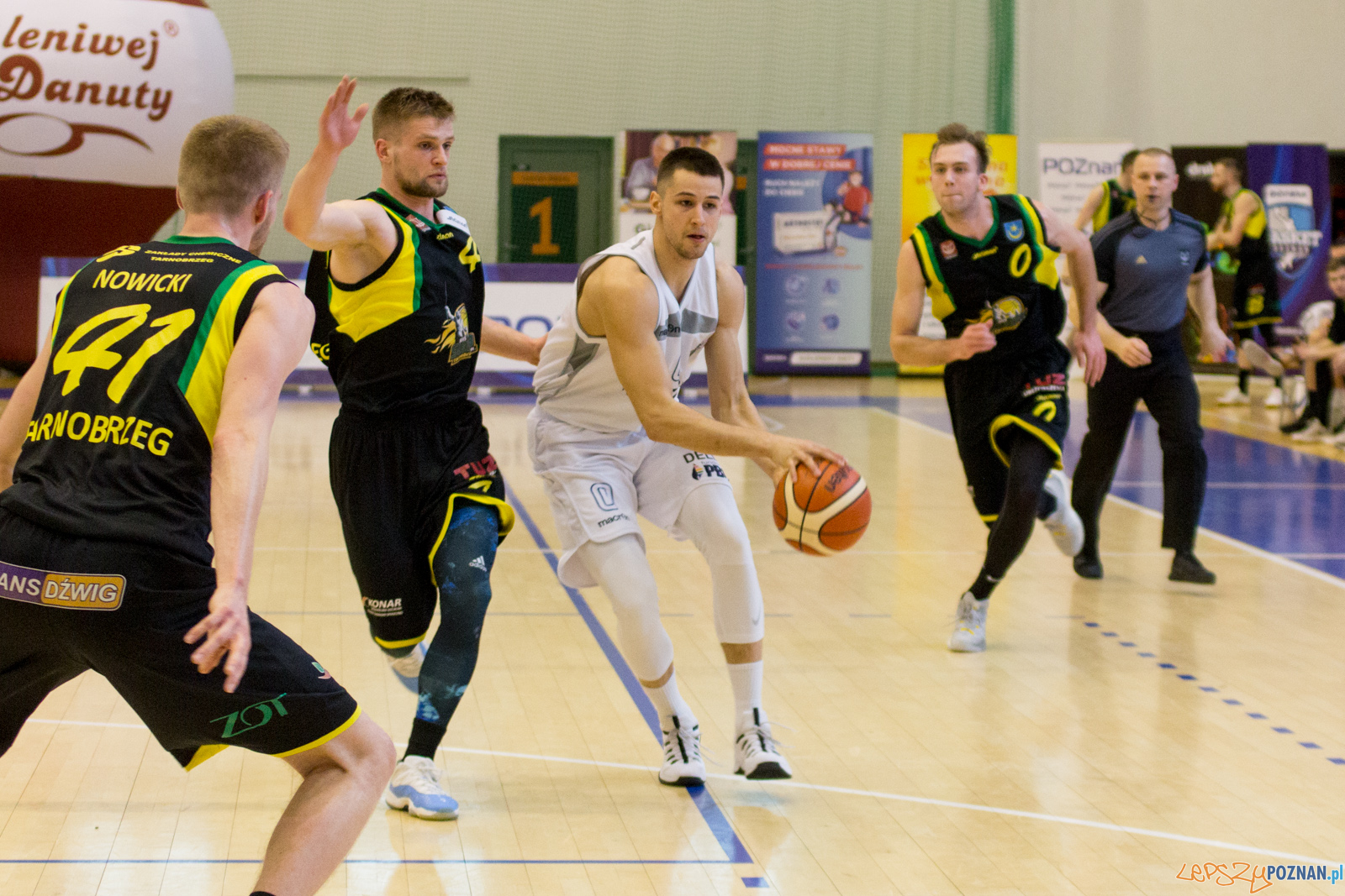 Biofarm Basket Poznań - Siarka Tarnobrzeg Foto: lepszyPOZNAN.pl / Ewelina Jaśkowiak Biofarm Basket Poznań - Siarka Tarnobrzeg Foto: lepszyPOZNAN.pl / Ewelina Jaśkowiak