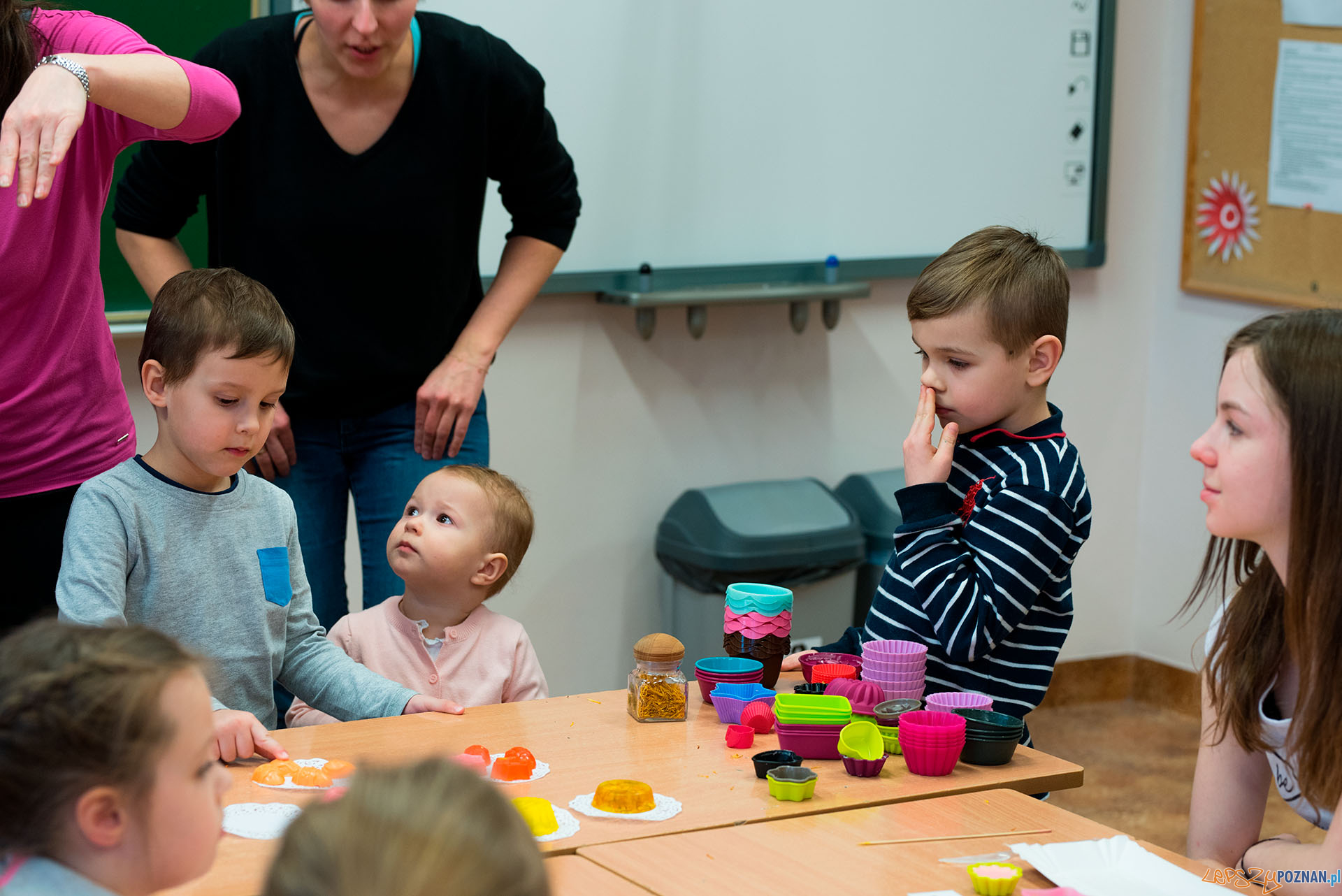 Szkolna noc naukowców Foto: MONIKA CZERWINSKA Szkolna noc naukowców Foto: MONIKA CZERWINSKA