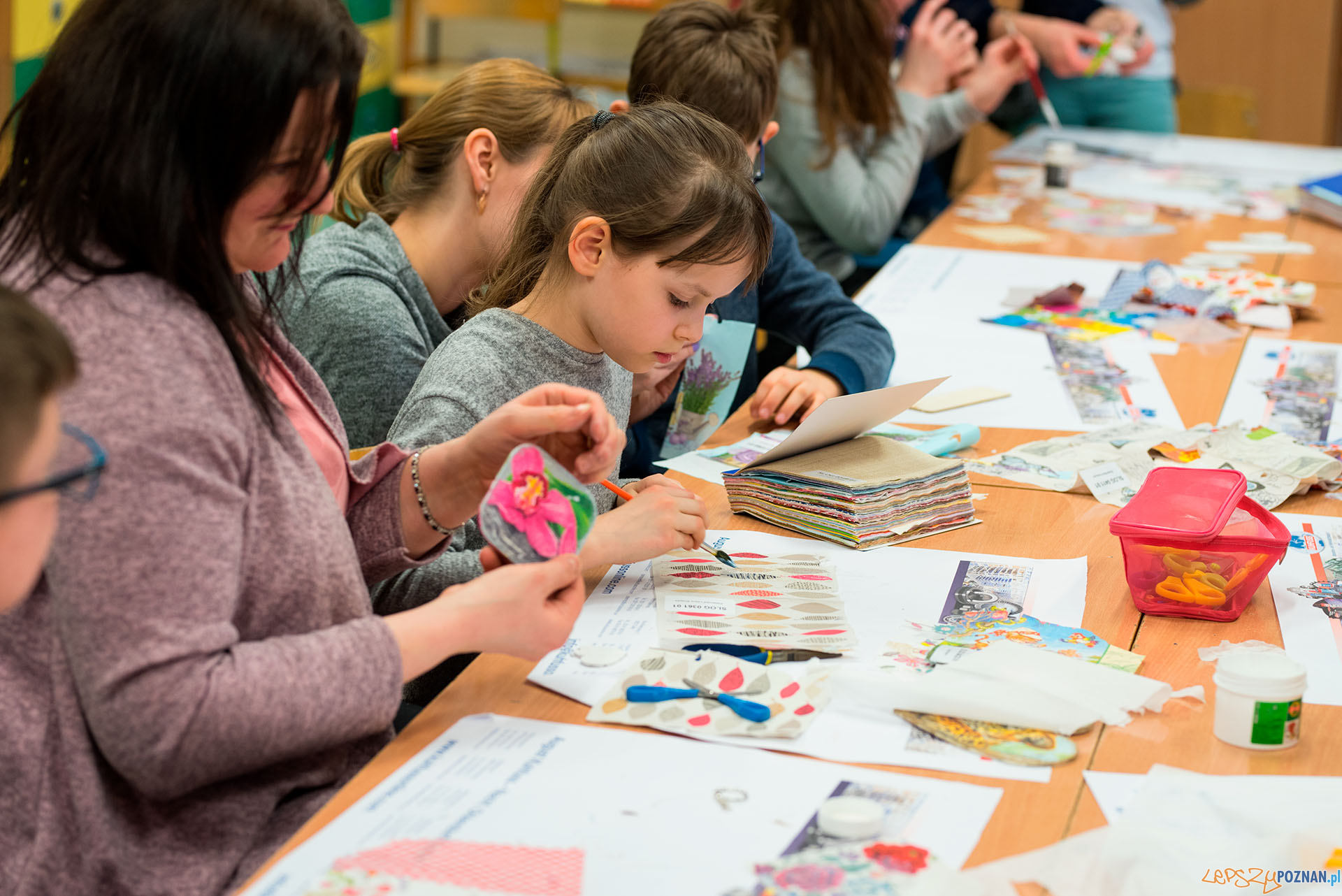 Szkolna noc naukowców Foto: MONIKA CZERWINSKA Szkolna noc naukowców Foto: MONIKA CZERWINSKA