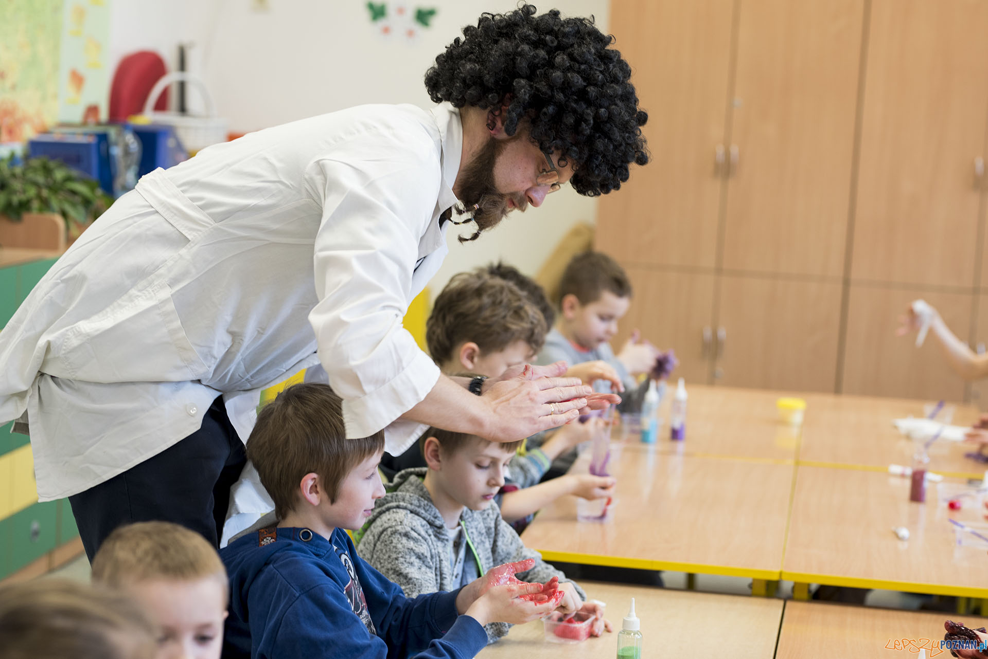 Szkolna noc naukowców Foto: MONIKA CZERWINSKA Szkolna noc naukowców Foto: MONIKA CZERWINSKA