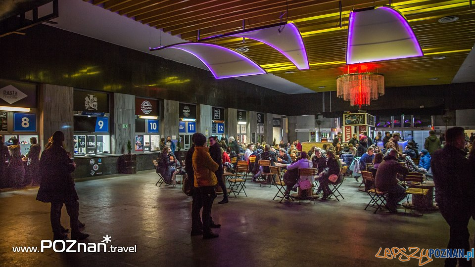 FoodHall na starym dworcu Foto: Poznań Travel FoodHall na starym dworcu Foto: Poznań Travel