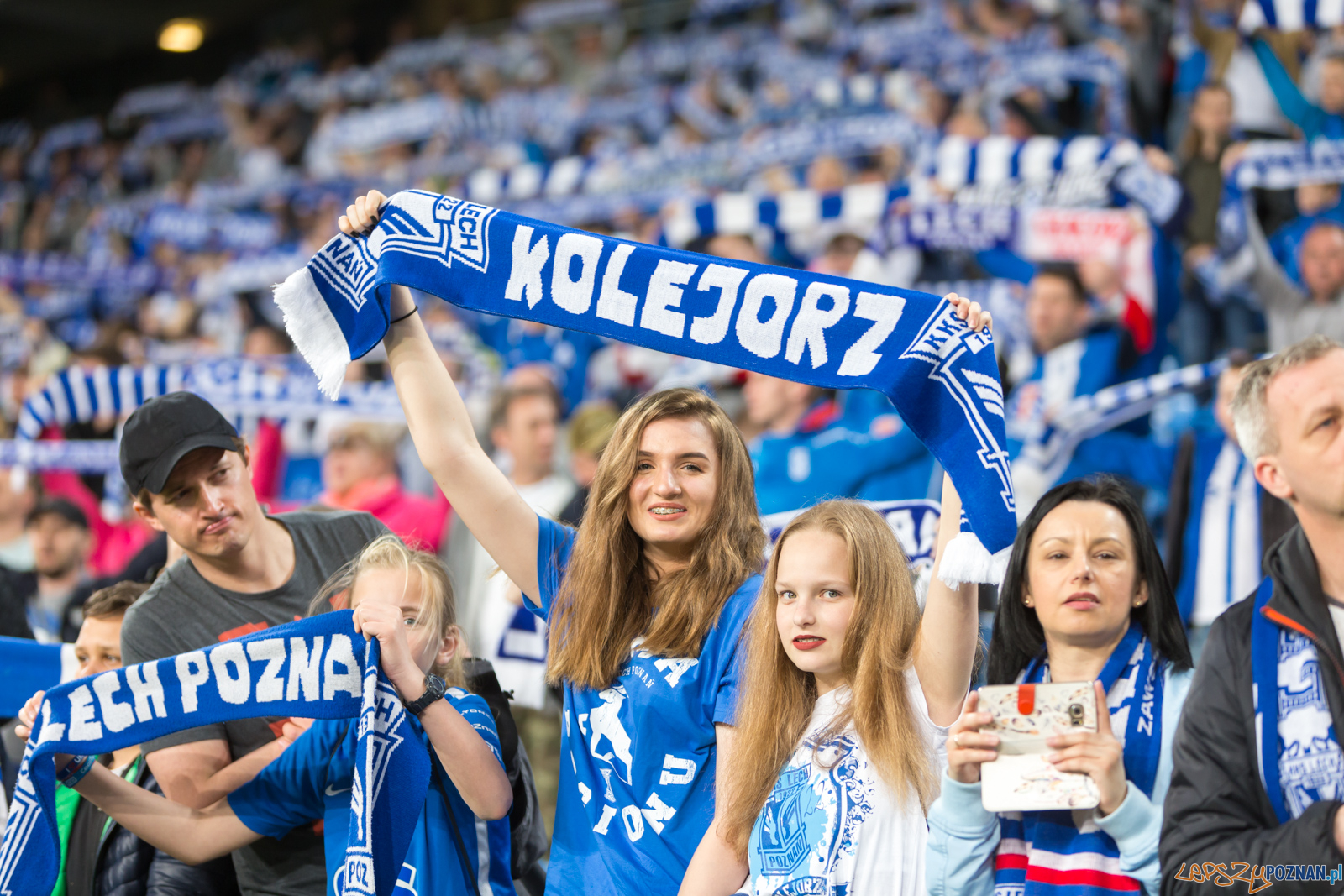 Lech Poznań - Korona Kielce (najlepsi kibice na świecie) Foto: lepszyPOZNAN.pl/Piotr Rychter Lech Poznań - Korona Kielce (najlepsi kibice na świecie) Foto: lepszyPOZNAN.pl/Piotr Rychter