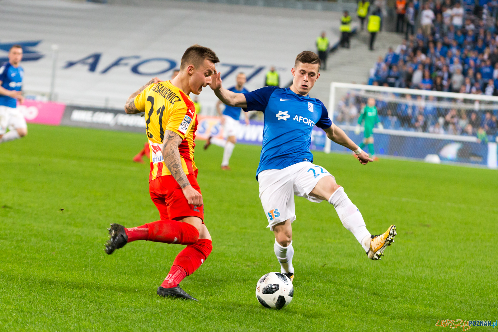 Lech Poznań - Korona Kielce (Volodymyr Kostevych, Łukasz Kosak Foto: lepszyPOZNAN.pl/Piotr Rychter Lech Poznań - Korona Kielce (Volodymyr Kostevych, Łukasz Kosak Foto: lepszyPOZNAN.pl/Piotr Rychter