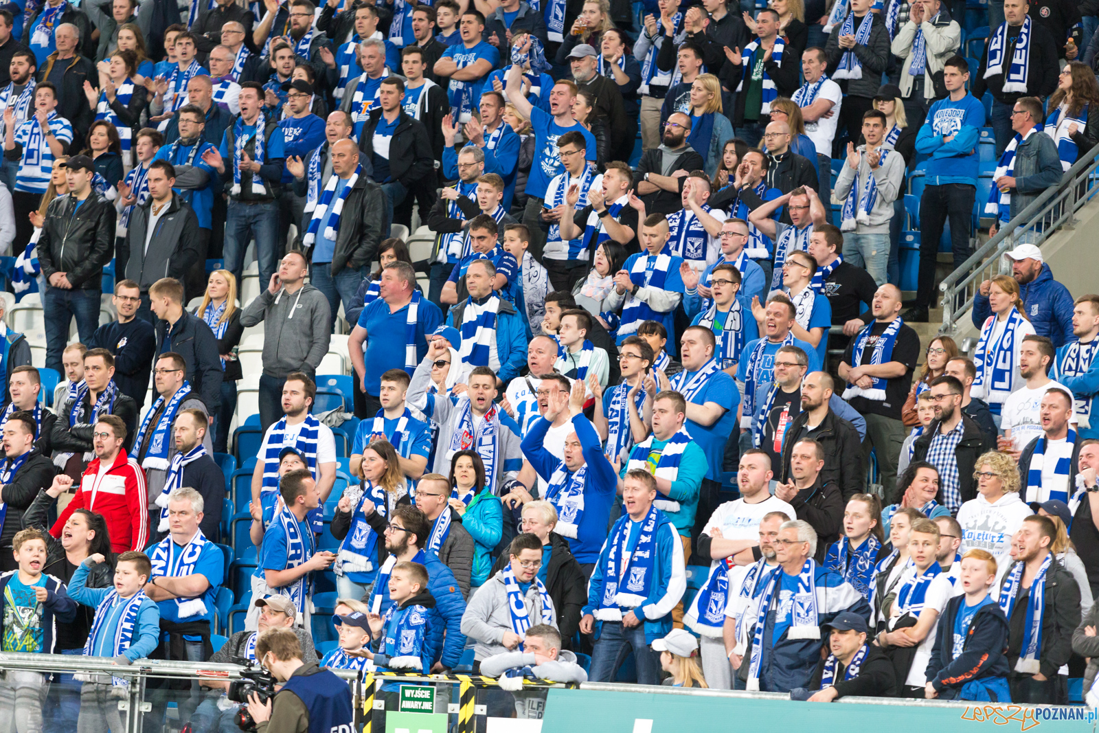 Lech Poznań - Korona Kielce (najlepsi kibice na świecie) Foto: lepszyPOZNAN.pl/Piotr Rychter Lech Poznań - Korona Kielce (najlepsi kibice na świecie) Foto: lepszyPOZNAN.pl/Piotr Rychter