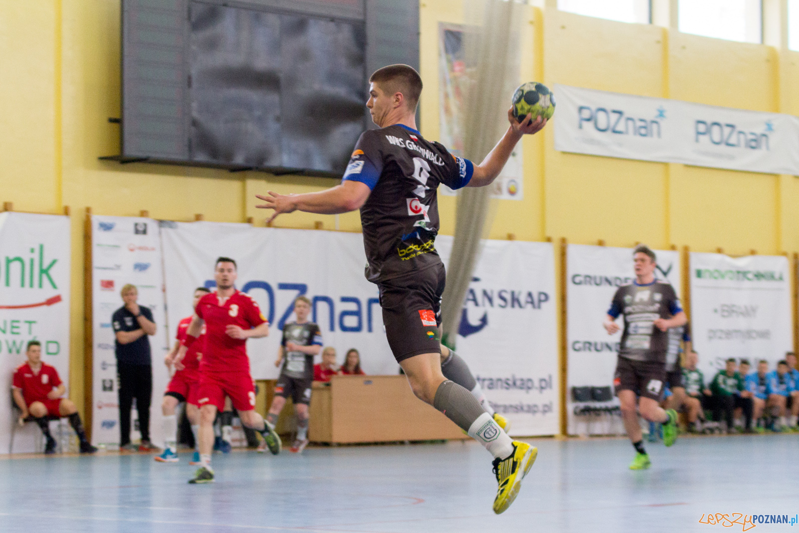 WKS Grunwald - SPR GKS Żukowo Foto: lepszyPOZNAN.pl / Ewelina Jaśkowiak WKS Grunwald - SPR GKS Żukowo Foto: lepszyPOZNAN.pl / Ewelina Jaśkowiak
