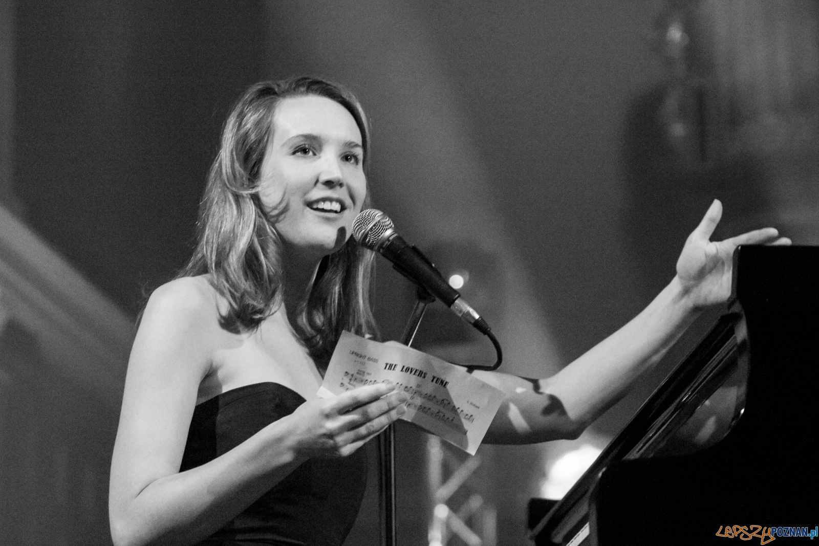 SARAH McKENZIE - From Standards With Love Foto: lepszyPOZNAN.pl / Ewelina Jaśkowiak SARAH McKENZIE - From Standards With Love Foto: lepszyPOZNAN.pl / Ewelina Jaśkowiak