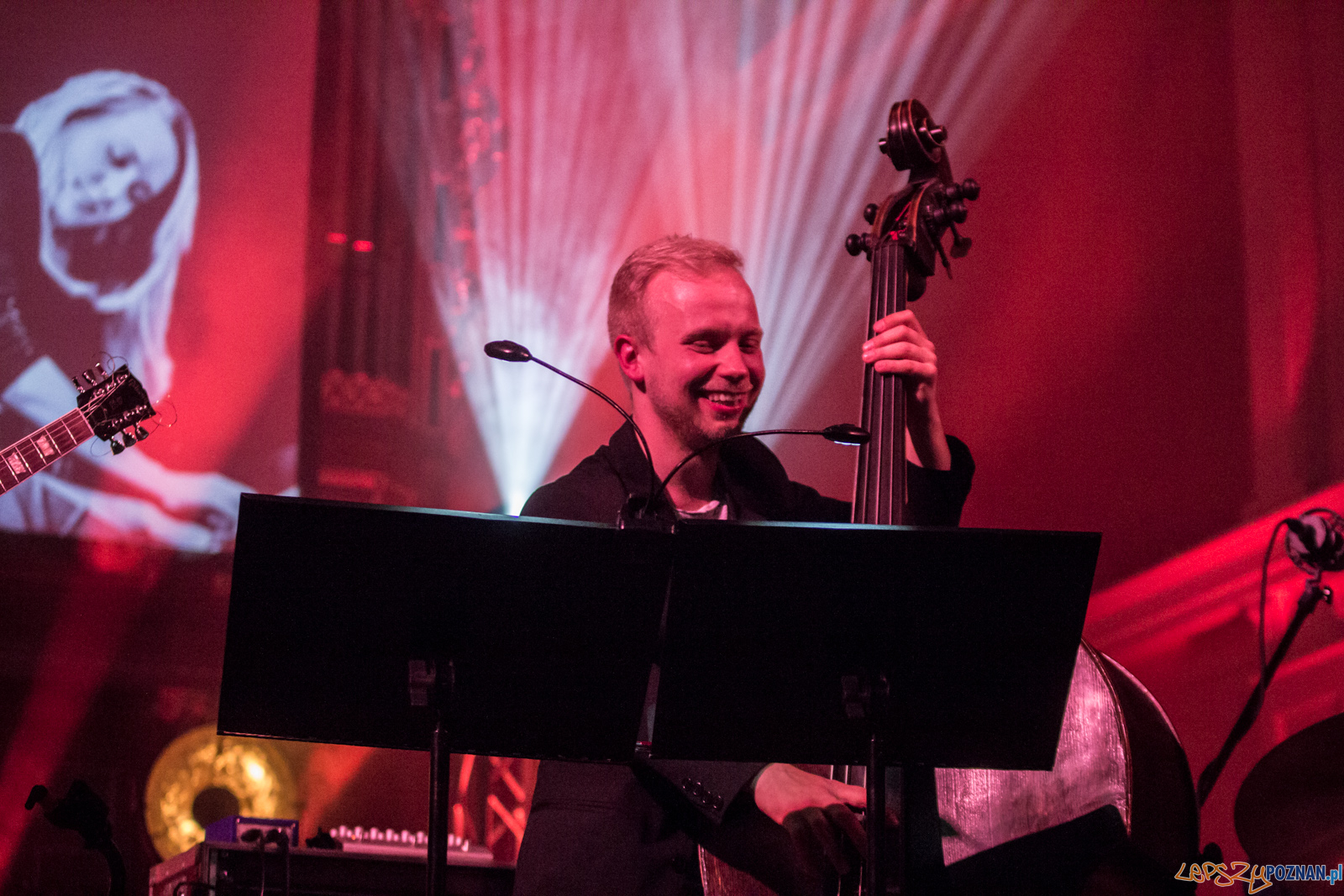 SARAH McKENZIE - From Standards With Love Foto: lepszyPOZNAN.pl / Ewelina Jaśkowiak SARAH McKENZIE - From Standards With Love Foto: lepszyPOZNAN.pl / Ewelina Jaśkowiak