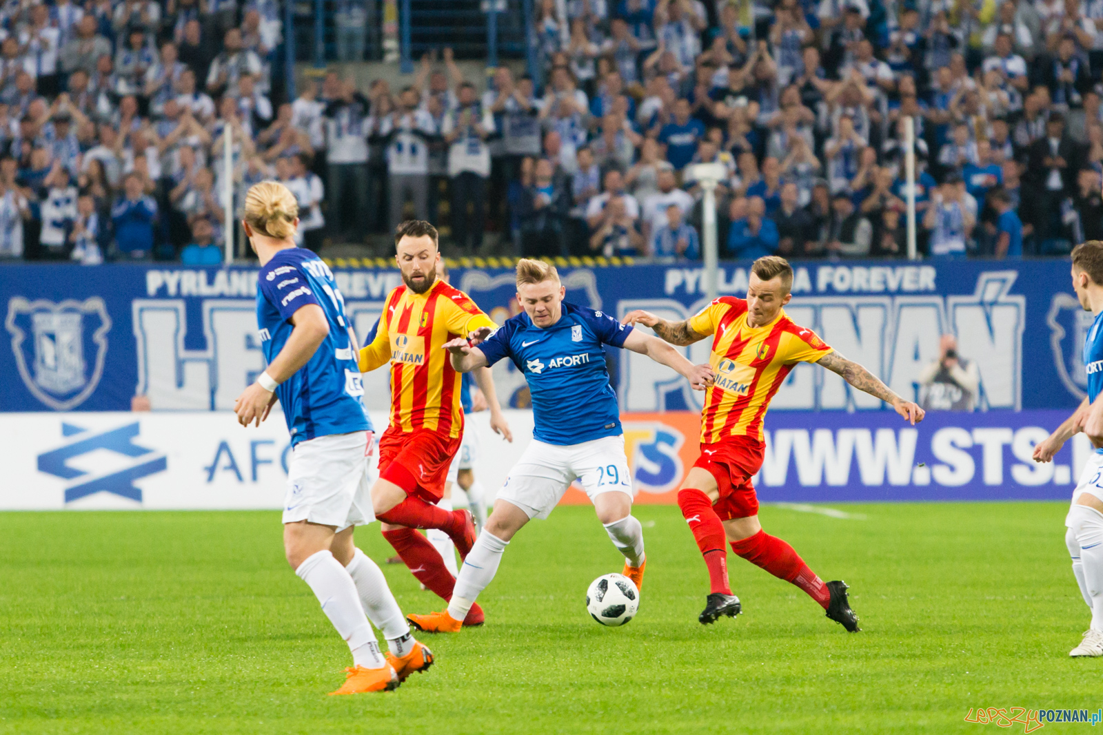 Lech Poznań - Korona Kielce (Christian Gytkjaer, Kamil Jóźwia Foto: lepszyPOZNAN.pl/Piotr Rychter Lech Poznań - Korona Kielce (Christian Gytkjaer, Kamil Jóźwia Foto: lepszyPOZNAN.pl/Piotr Rychter