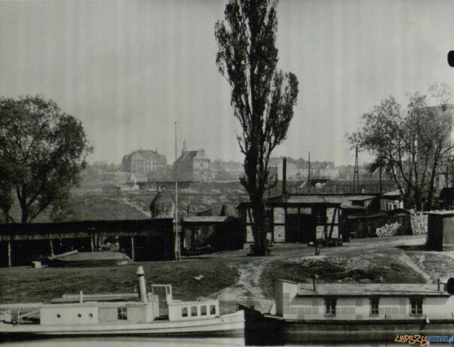 Śródka - widok z Szeląga - lata 30 XX wieku  Foto: Kolekcja Zakladu Gluchoniemych na Śródce / Cyryl