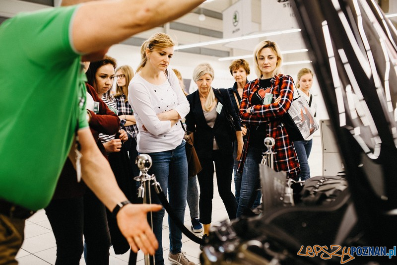 Pierwsze zajęcia Akademii Bezpiecznej Kobiety za nami Foto: KMP Poznań / M.Kapała Pierwsze zajęcia Akademii Bezpiecznej Kobiety za nami Foto: KMP Poznań / M.Kapała