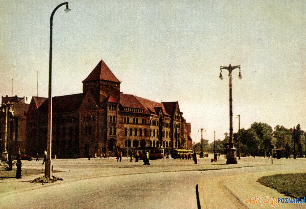 Filharmonia Poznanska 1955-58 Foto: G. Wyszomirska/ Fotopolska Filharmonia Poznanska 1955-58 Foto: G. Wyszomirska/ Fotopolska