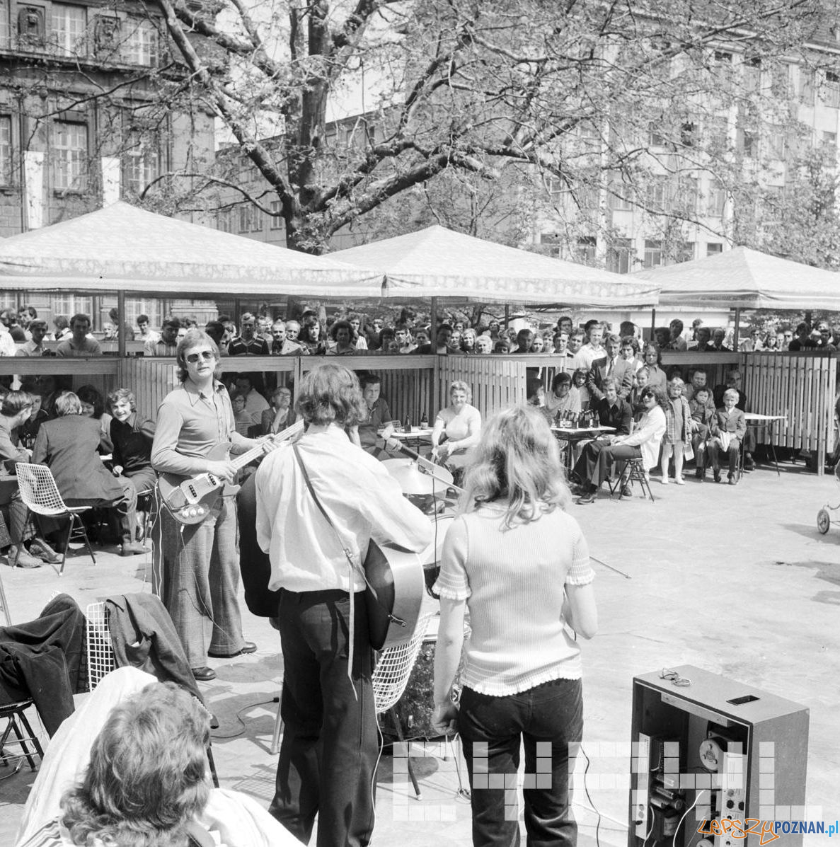 Plac Wolnosci 30 lat Gazeta -Poznanska 10.05.75 Foto: Stanisław Wiktor / Cyryl Plac Wolnosci 30 lat Gazeta -Poznanska 10.05.75 Foto: Stanisław Wiktor / Cyryl