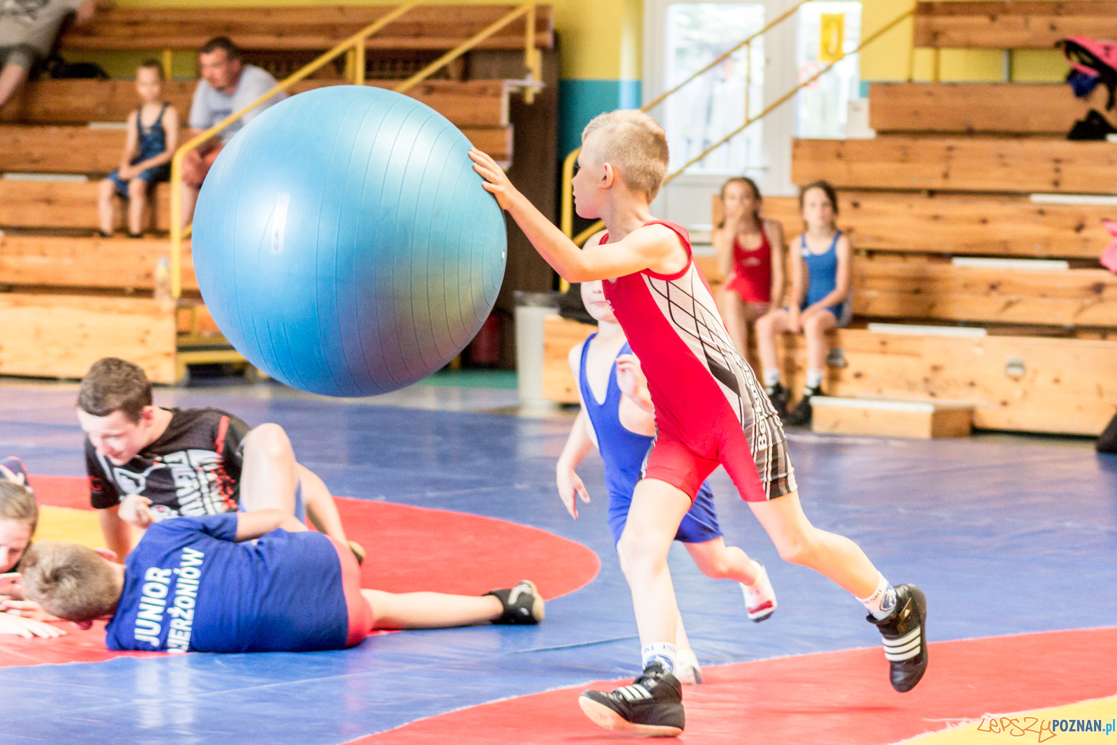 Dzień Dziecka w KS Sobieski Poznań - Memoriał Henryka Półto Foto: lepszyPOZNAN.pl / Ewelina Jaśkowiak Dzień Dziecka w KS Sobieski Poznań - Memoriał Henryka Półto Foto: lepszyPOZNAN.pl / Ewelina Jaśkowiak