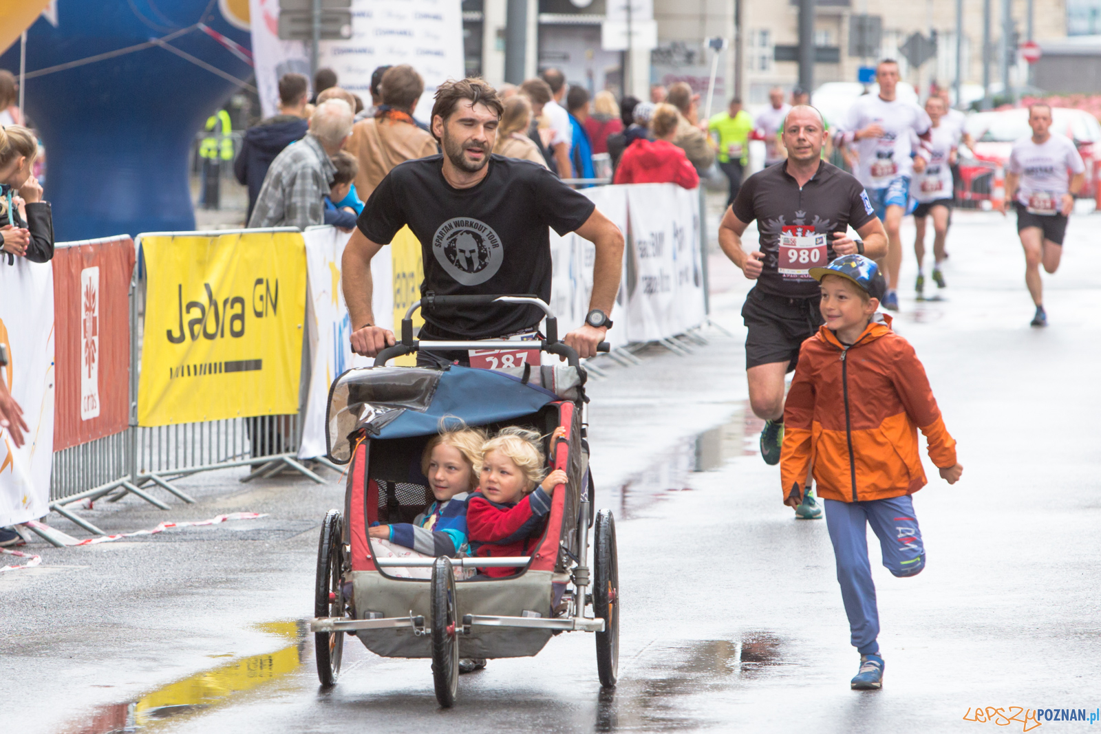 Bieg Lotto Poznański Czerwiec '56 Foto: lepszyPOZNAN.pl/Piotr Rychter Bieg Lotto Poznański Czerwiec '56 Foto: lepszyPOZNAN.pl/Piotr Rychter