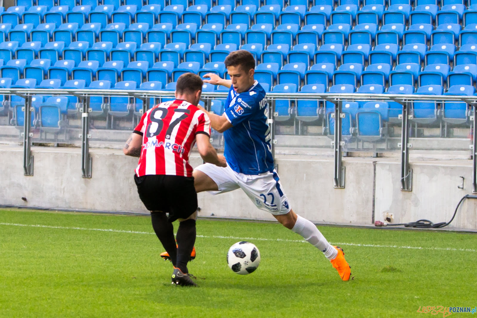 Lech Poznań - Cracovia (Volodymyr Kostevych, Diego Ferrareso) Foto: lepszyPOZNAN.pl/Piotr Rychter Lech Poznań - Cracovia (Volodymyr Kostevych, Diego Ferrareso) Foto: lepszyPOZNAN.pl/Piotr Rychter