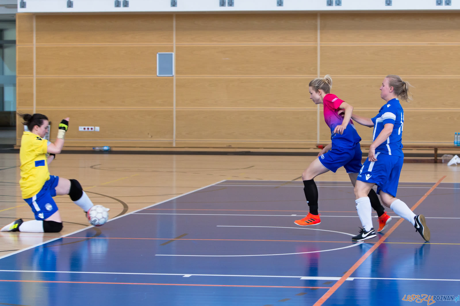 Międzynarodowy Towarzyski Turniej w Futsalu Kobiet Foto: lepszyPOZNAN.pl/Piotr Rychter Międzynarodowy Towarzyski Turniej w Futsalu Kobiet Foto: lepszyPOZNAN.pl/Piotr Rychter