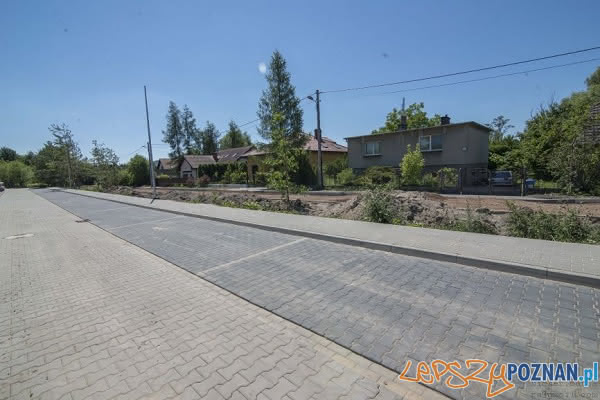 Węzeł przesiadkowy prawie gotowy - Bolechowo Foto: Barbara Wicher Węzeł przesiadkowy prawie gotowy - Bolechowo Foto: Barbara Wicher