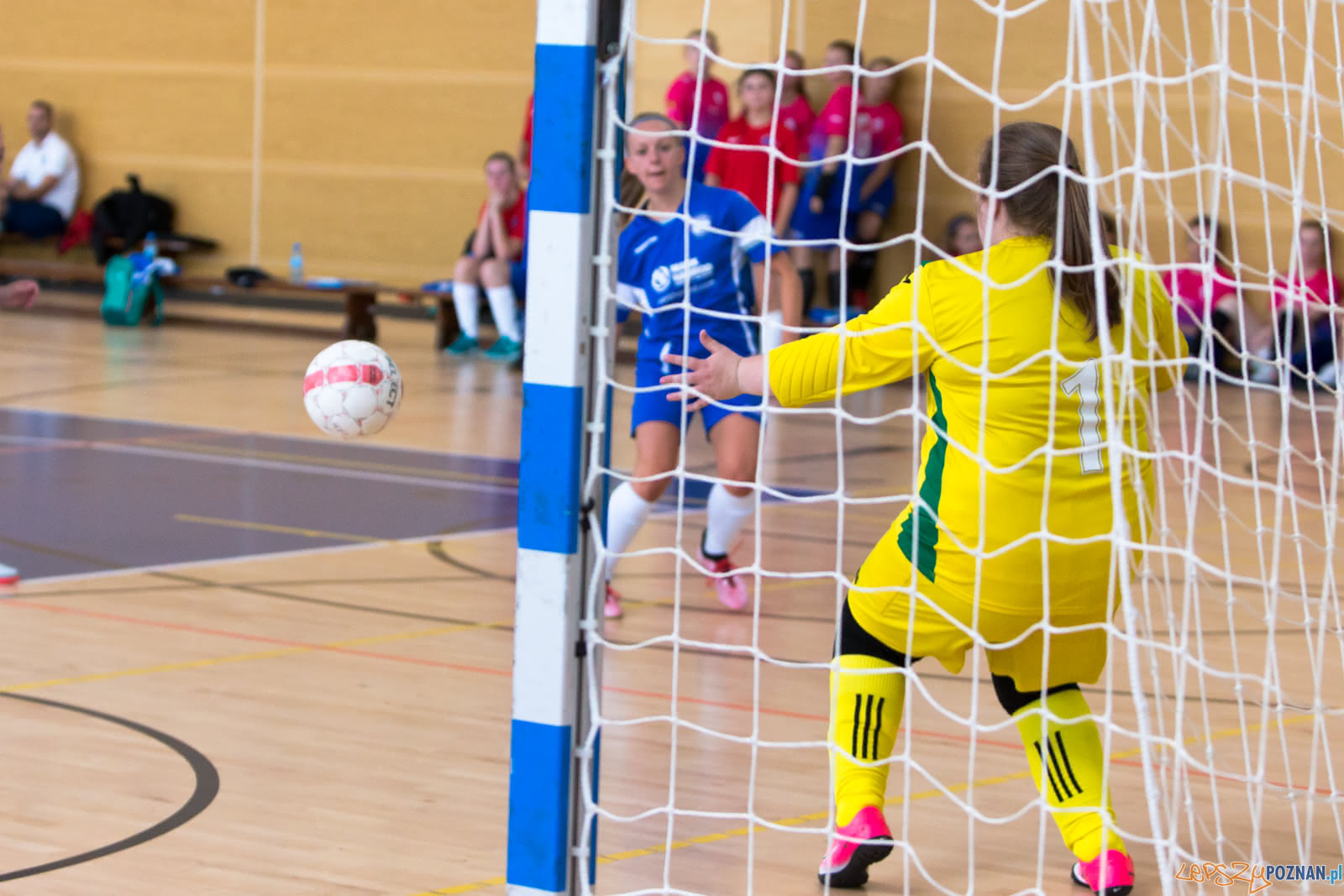 Międzynarodowy Towarzyski Turniej w Futsalu Kobiet Foto: lepszyPOZNAN.pl/Piotr Rychter Międzynarodowy Towarzyski Turniej w Futsalu Kobiet Foto: lepszyPOZNAN.pl/Piotr Rychter