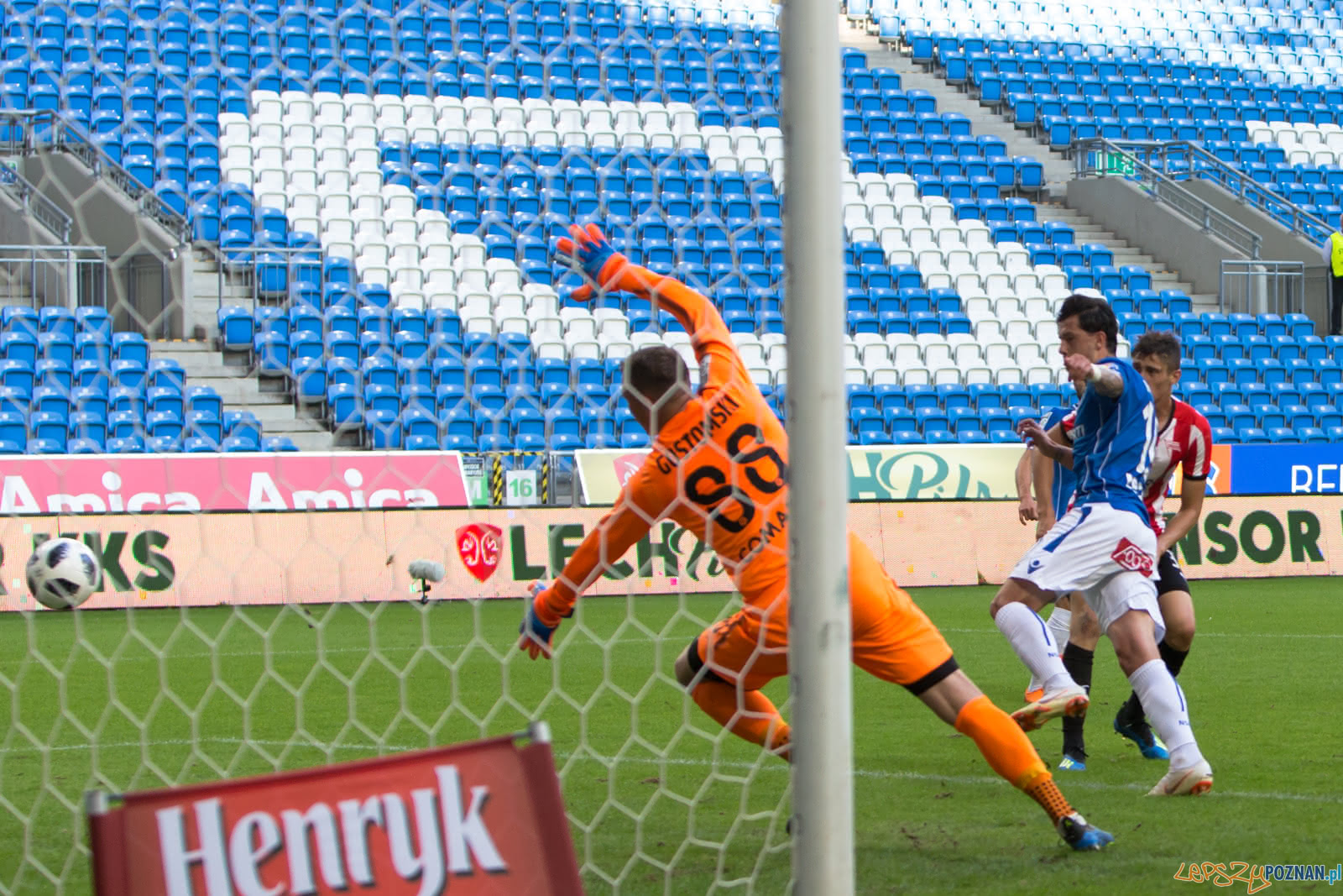 Lech Poznań - Cracovia Foto: lepszyPOZNAN.pl/Piotr Rychter Lech Poznań - Cracovia Foto: lepszyPOZNAN.pl/Piotr Rychter