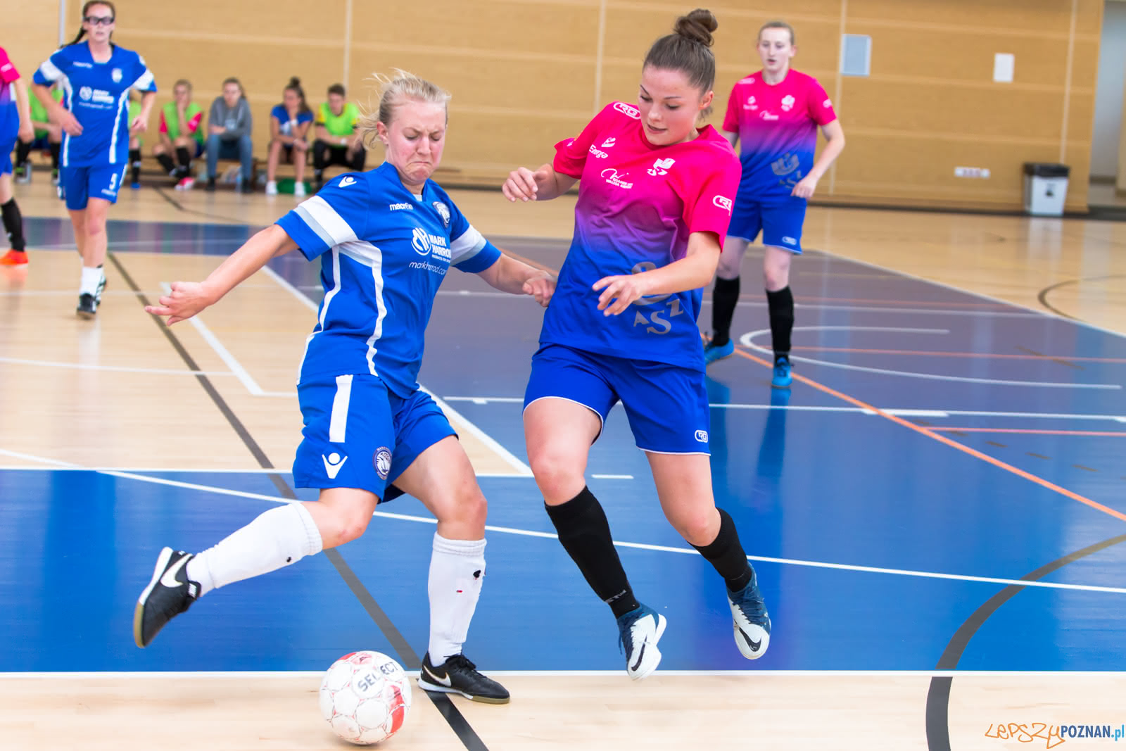 Międzynarodowy Towarzyski Turniej w Futsalu Kobiet Foto: lepszyPOZNAN.pl/Piotr Rychter Międzynarodowy Towarzyski Turniej w Futsalu Kobiet Foto: lepszyPOZNAN.pl/Piotr Rychter