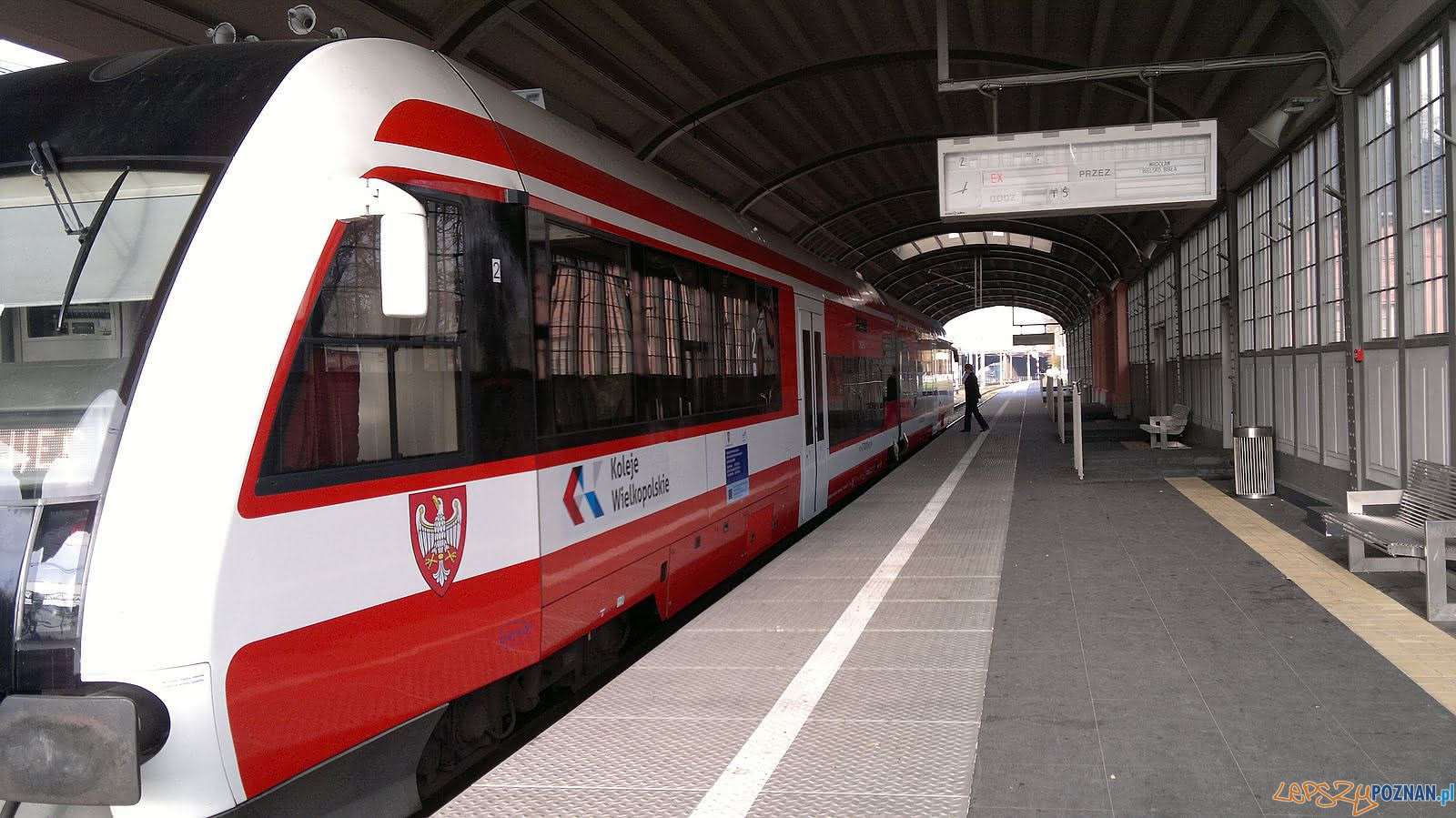 Koleje Wielkopolskie - Dworzec Cesarski Foto: T. Dworek Koleje Wielkopolskie - Dworzec Cesarski Foto: T. Dworek