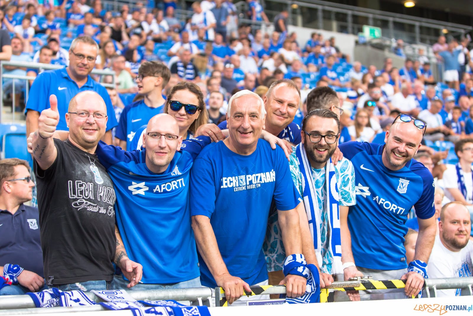 Lech Poznań - FC Shakhtyor Soligorsk (najlepsi kibice na świec Foto: lepszyPOZNAN.pl/Piotr Rychter Lech Poznań - FC Shakhtyor Soligorsk (najlepsi kibice na świec Foto: lepszyPOZNAN.pl/Piotr Rychter