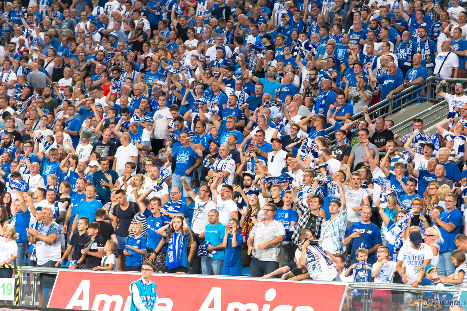 Lech Poznań - FC Shakhtyor Soligorsk (najlepsi kibice na świec Foto: lepszyPOZNAN.pl/Piotr Rychter Lech Poznań - FC Shakhtyor Soligorsk (najlepsi kibice na świec Foto: lepszyPOZNAN.pl/Piotr Rychter