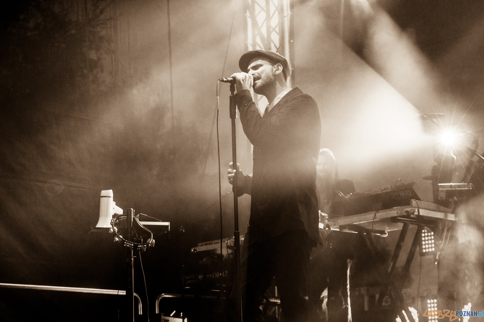 Fisz Emade #Nafalach Foto: lepszyPOZNAN.pl / Ewelina Jaśkowiak Fisz Emade #Nafalach Foto: lepszyPOZNAN.pl / Ewelina Jaśkowiak