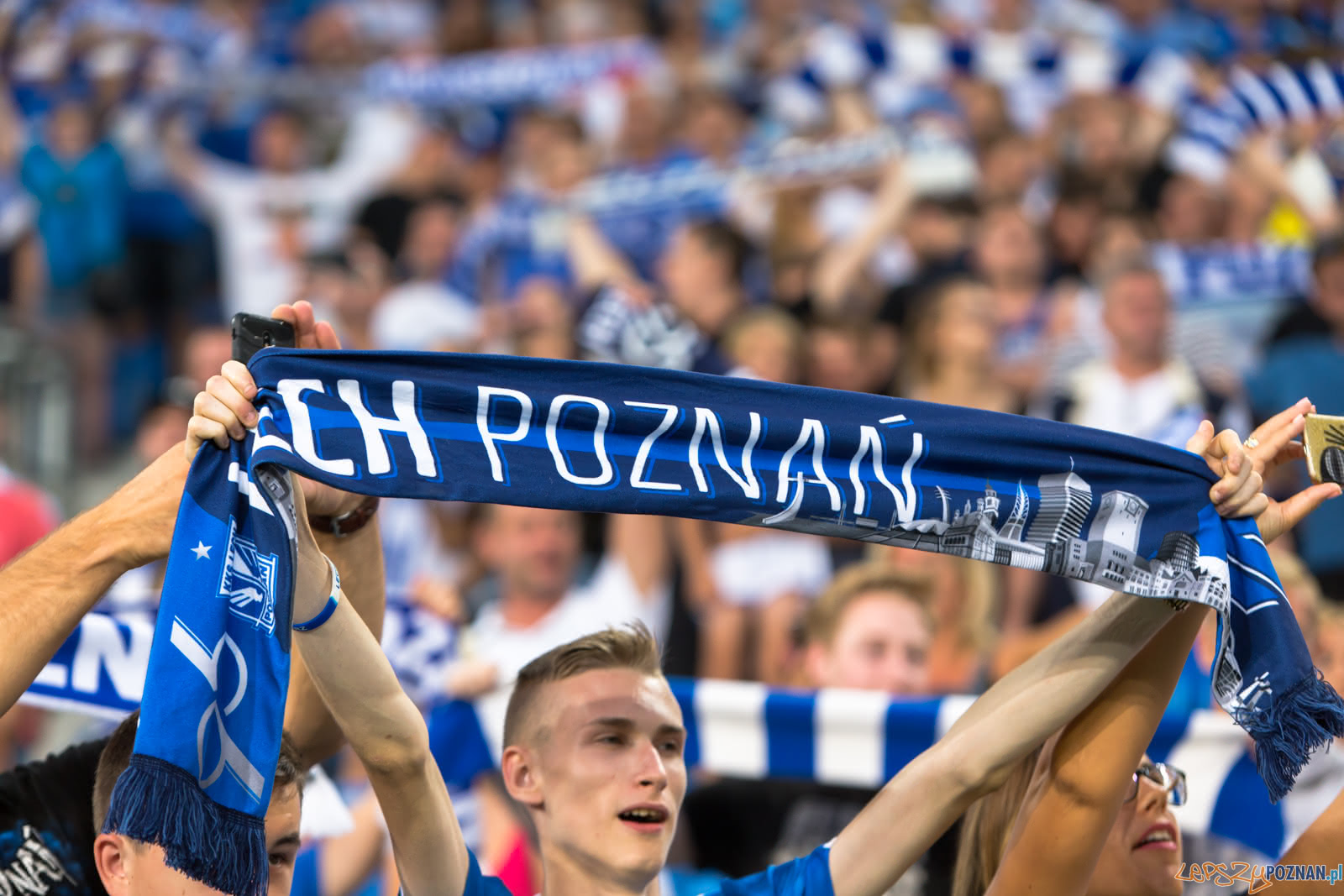 Lech Poznań - FC Shakhtyor Soligorsk (najlepsi kibice na świec Foto: lepszyPOZNAN.pl/Piotr Rychter Lech Poznań - FC Shakhtyor Soligorsk (najlepsi kibice na świec Foto: lepszyPOZNAN.pl/Piotr Rychter