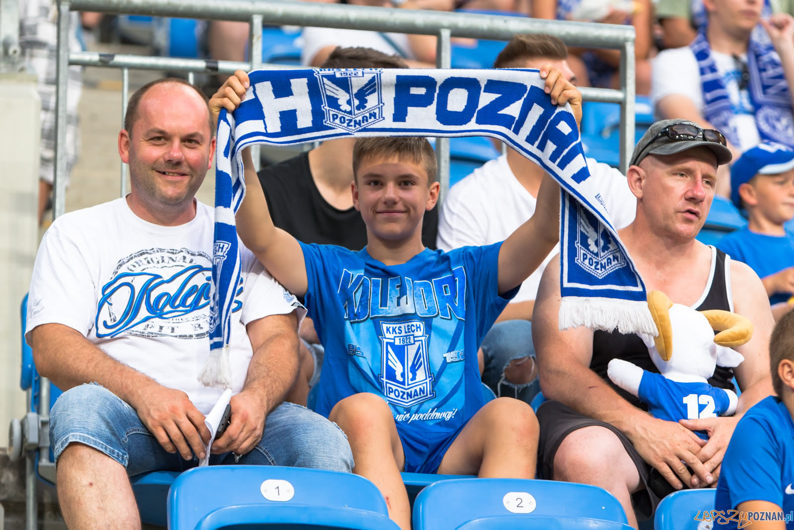 Lech Poznań - FC Shakhtyor Soligorsk (najlepsi kibice na świec Foto: lepszyPOZNAN.pl/Piotr Rychter Lech Poznań - FC Shakhtyor Soligorsk (najlepsi kibice na świec Foto: lepszyPOZNAN.pl/Piotr Rychter