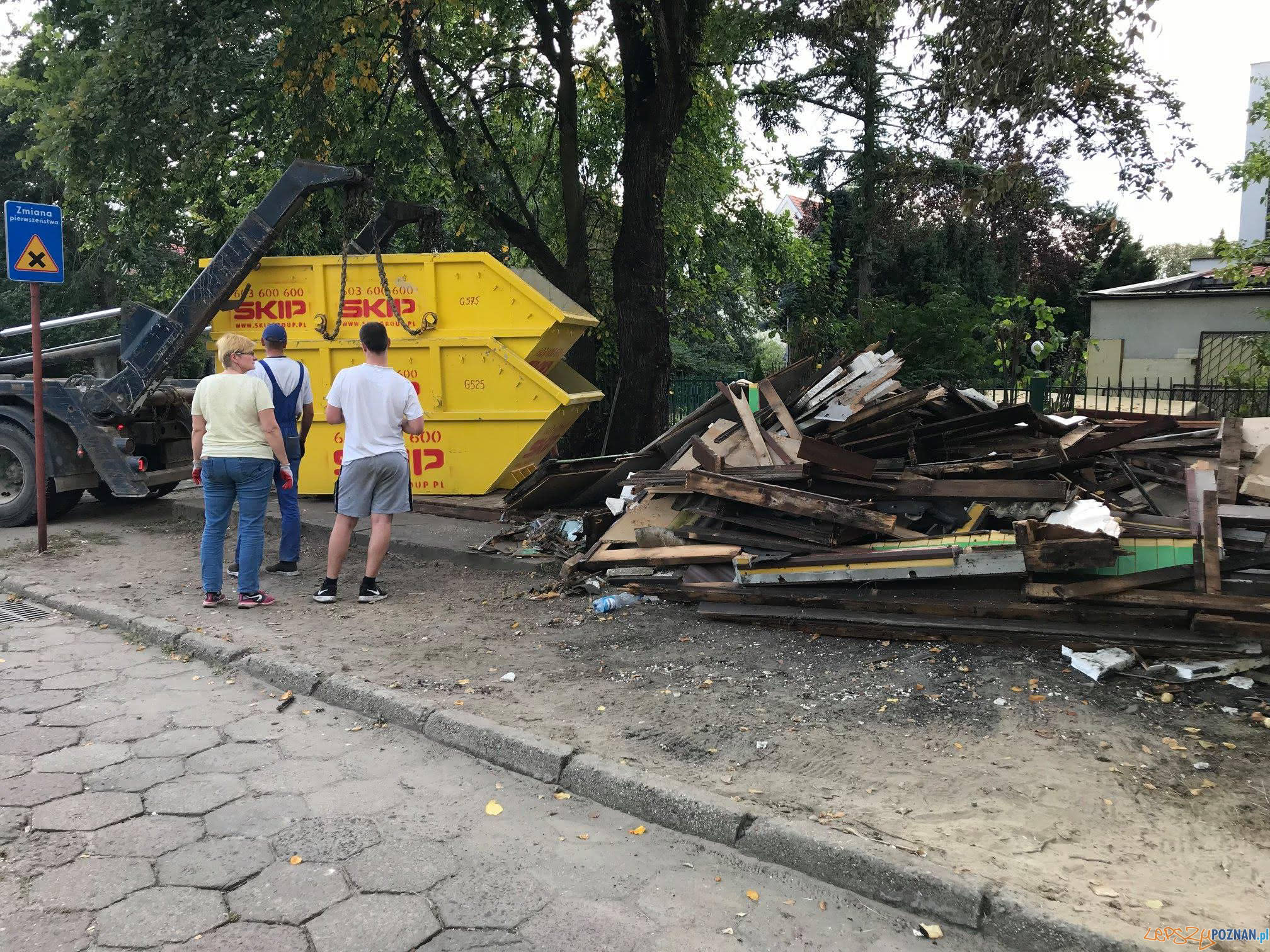 Tyle zostało z warzywniaka Foto: Facebook / Agnieszka Ziolkowska Tyle zostało z warzywniaka Foto: Facebook / Agnieszka Ziolkowska